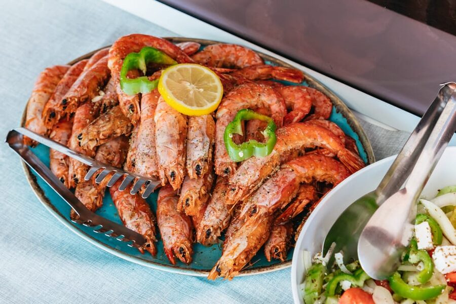 Santorini: Sailing Catamaran Cruise with BBQ and Drinks - Mesa Pigadia: the longest swim and the BBQ