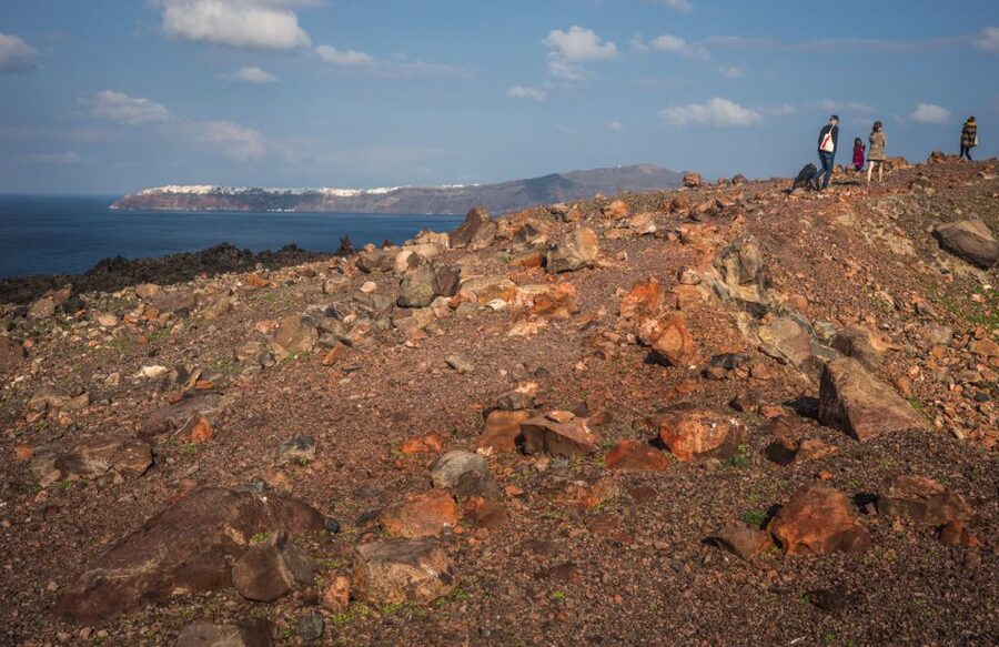 Santorini: Thirassia Islands and Volcano Guided Cruise - Practical advice for a smoother day