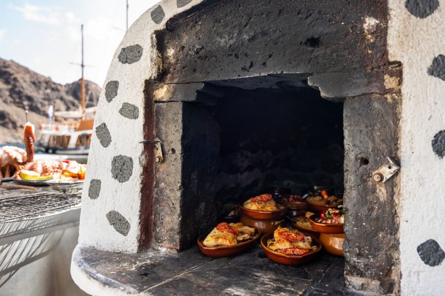 Santorini: Volcanic Islands Cruise with Hot Springs Visit - Why this cruise is worth your time