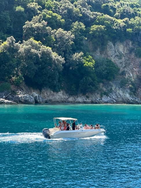 Sarandë: Ionian Coast Hidden Beaches and Caves Boat Tour - Turtle Cave and the first look at the coast