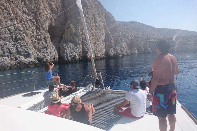 Shared Catamaran All inclusive-Day Cruise to Naxos or Paros - Drinks, snacks, and the value of the package