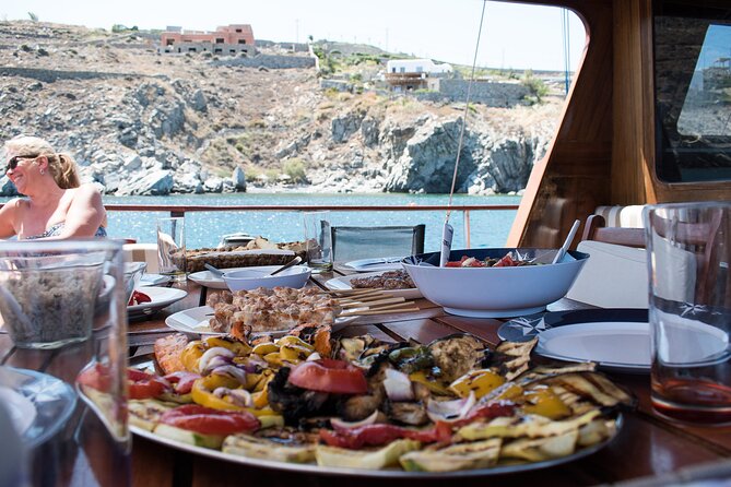 Shared Mykonos Sail Cruise to Delos and Rhenia Islands - Practical Tips for a Better Day