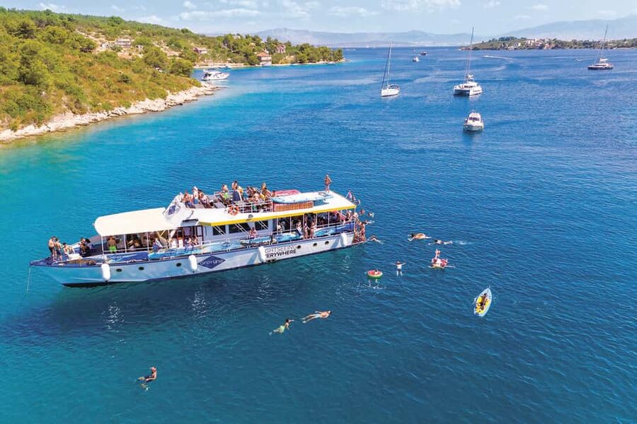 Split: Blue Lagoon 3 Islands All-Inclusive Cruise with Lunch - Five things to know before you book