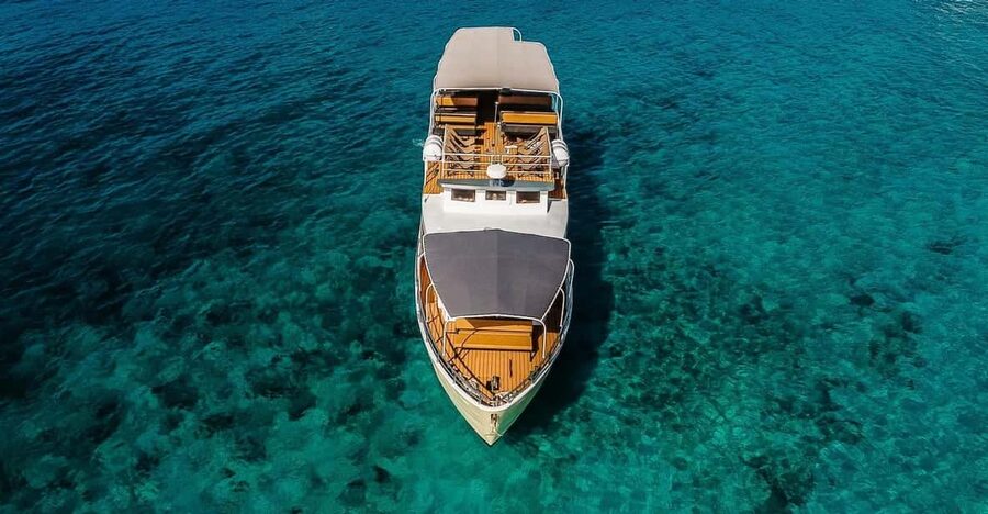 Split: Blue Lagoon and 3 Island Cruise with Food and Drinks - The cruise in five useful facts
