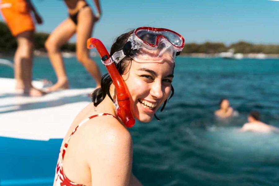 Split: Blue Lagoon and 3 Islands Speedboat Tour - The ride back is part of the experience