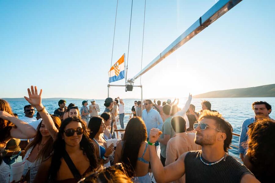 Split: Blue Lagoon Boat Party, Djs, Swim, Shots & AfterParty - Meeting the boat at Split Harbour