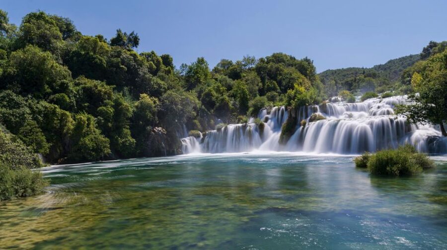 Split: Krka Waterfalls With Boat Cruise, Wine and Olive Oil - Free time in Skradin and a beach break