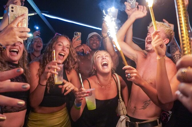 Split: Night Boat Party with DJ, Free Shots & After-Party - Meeting at Jimmy Bar before the boat