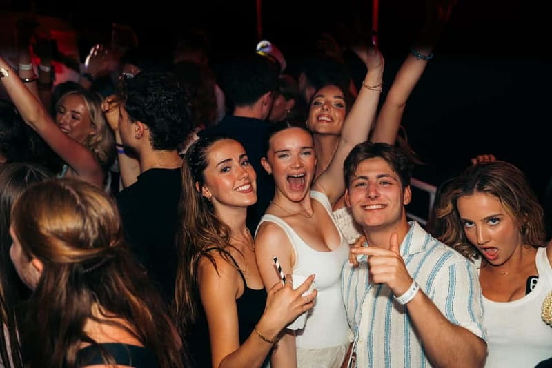 Split: Night Boat Party with Free Shots, Dj and After Party - FAQ