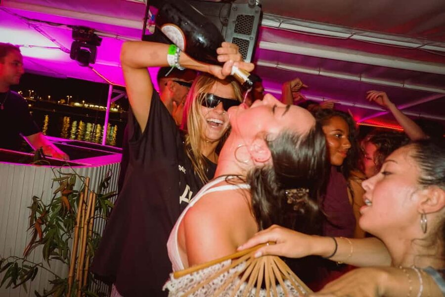 Split: Night Boat Party with Free Shots, Dj and After Party - What $23 really gets you