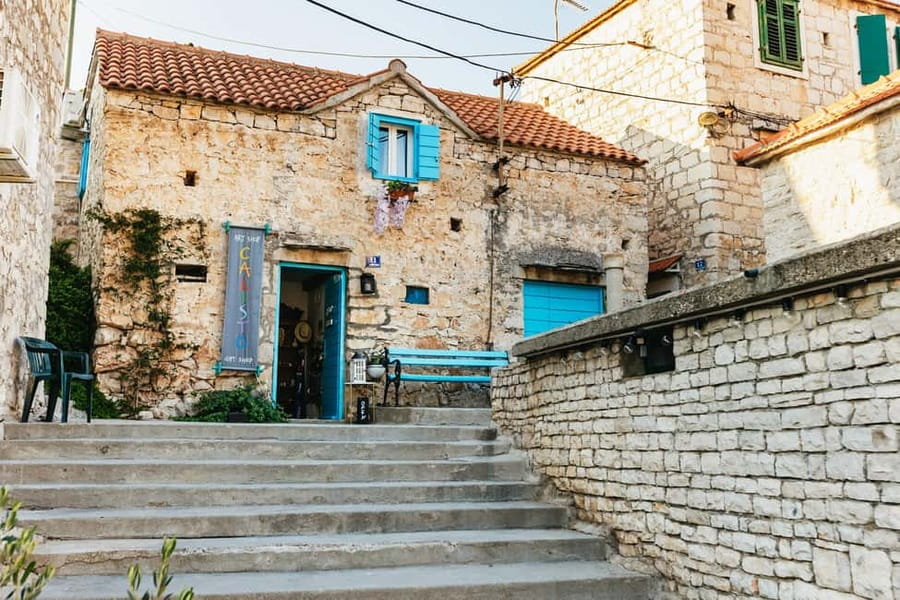 Split/Trogir: Blue Lagoon and 3 Islands Speedboat Tour - Is $65 good value?