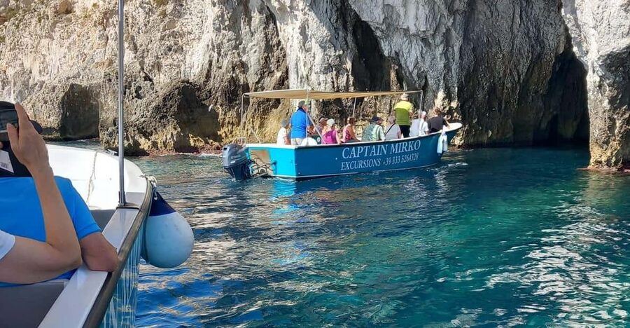 Syracuse: Boat Tour with Captain Mirko, Snorkeling & Caves - Seeing Ortigia from the harbor