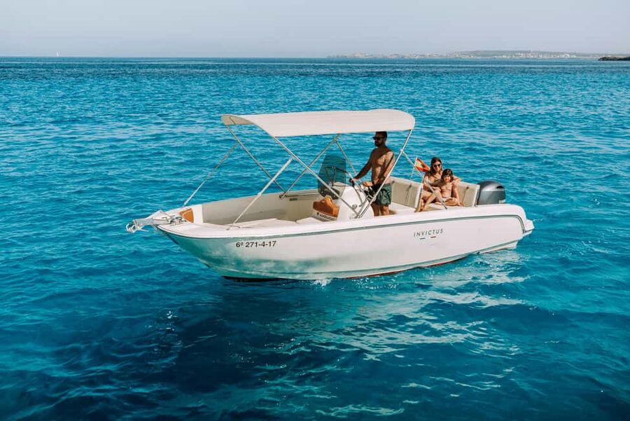 Torrevieja: Boat Rental without a License - Starting at the Harbor With a Short Safety Briefing