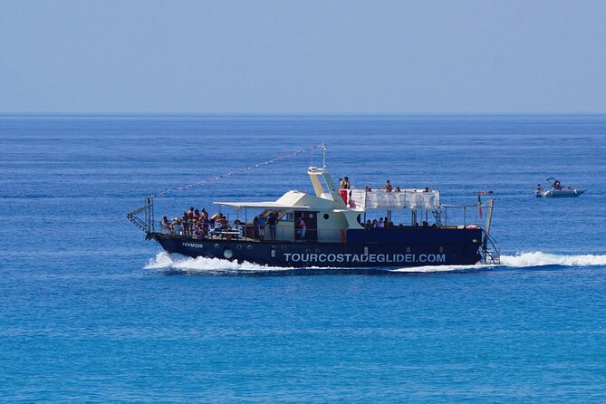 Tour of the Costa degli Dei by boat, 3 hours with aperitif included - Formicoli and the submerged Porto Erculis