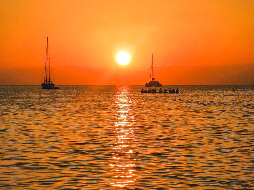 Valencia: Sailing Catamaran Cruise with Sunset Option and DJ - FAQ
