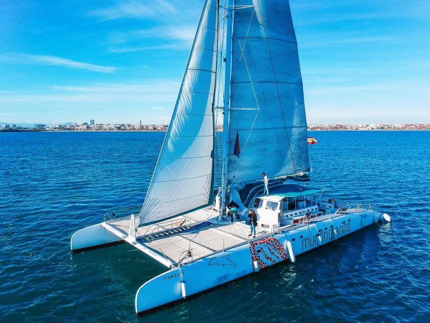 Valencia: Sailing Catamaran Cruise with Sunset Option and DJ - Music, DJ nights, and the onboard bar