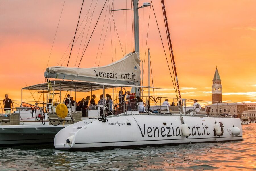 Venice: Catamaran Sunset Jazz Cruise with Aperitivo - Boarding a spacious catamaran instead of a cramped sightseeing boat