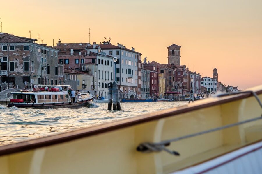 Venice: Sunset Cruise by Typical Venetian Boat - Group Size, Comfort, and Timing