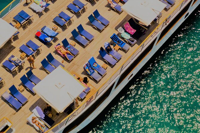 Wave Dancer Half Day BBQ Cruise - All Inclusive - Key points to know before booking