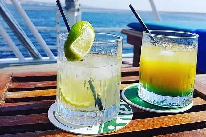 Wave Dancer Half Day BBQ Cruise - All Inclusive - The sea can shape your day