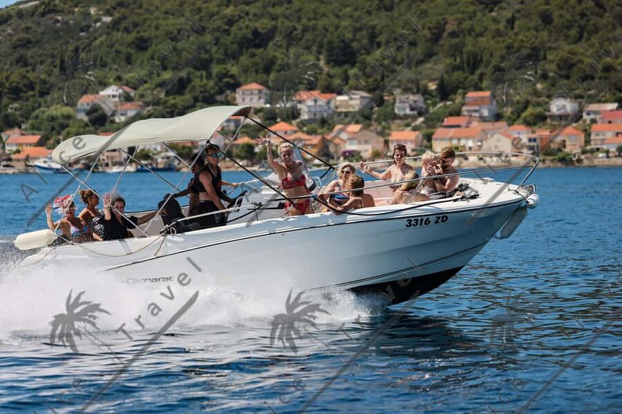 Zadar: 3 Island Speedboat Tour with Wine and Snorkeling - Drinks, snorkeling, and what you really receive