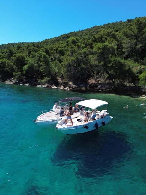 Zadar: 3 Islands Speedboat Tour with Drinks and Diving - Ošljak and the quieter middle stop