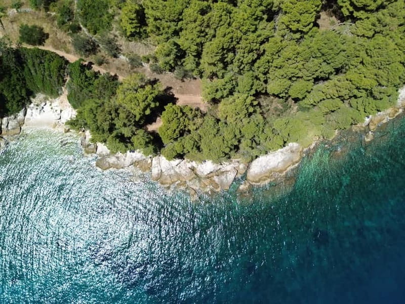 Zadar: 3 Islands Speedboat Tour with Drinks and Diving - Preko: one hour for village streets and a swim