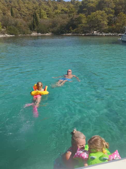 Zadar: 3-Stop Blue Lagoon & Snorkeling Cruise with Drinks - Preko and the optional trip to Galevac