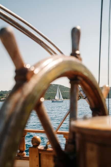 Zadar: Boat Tour with Unlimited Wine & 3 Stops - The Hidden Bay anchorage is the tour’s best swim