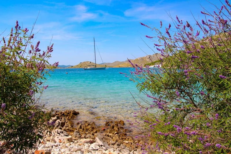 Zadar: Preko, Osljak, and Kali Island Boat Tour with Drinks - What to pack for four hours on the water