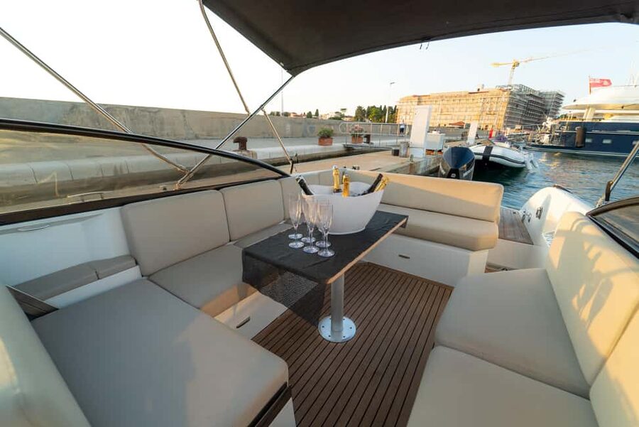 Zadar: Sunset and Night Cruise with Unlimited Sparkling Wine - Seeing the Sea Organ from the Adriatic