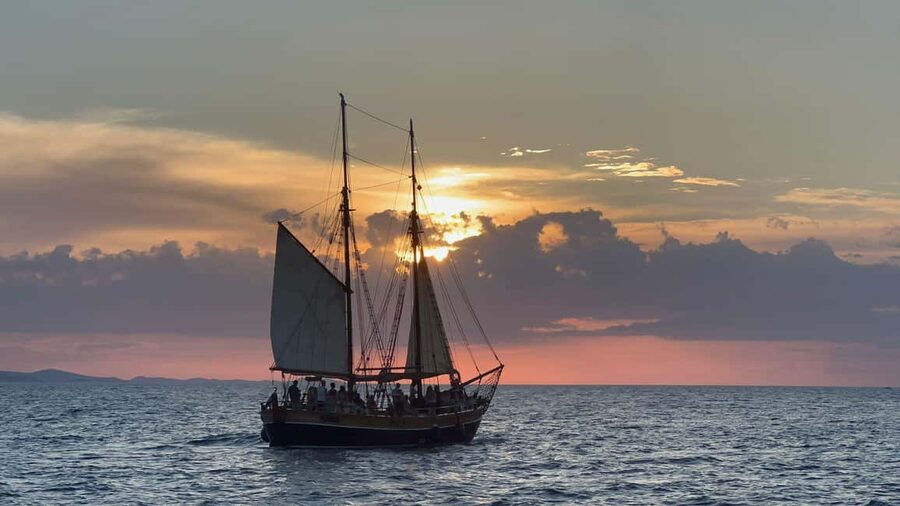 Zadar: Sunset Cruise on Traditional Boat with Wine - Key points to know before you book